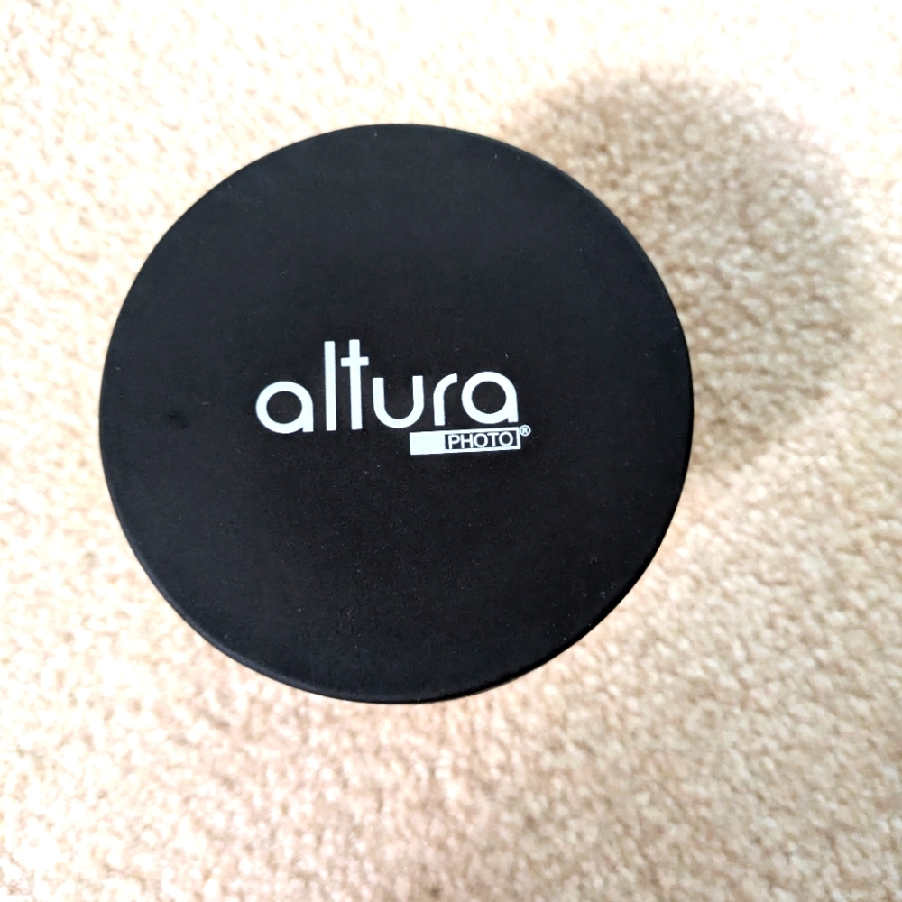 New Altura Super Macro Lens.